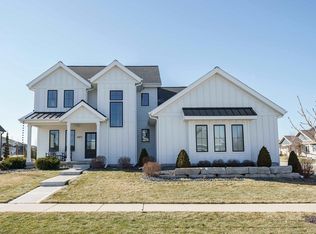 4872 Augusta Dr, Middleton, WI 53597
