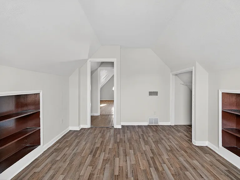 6713 Kenwood Dr — Photo 18