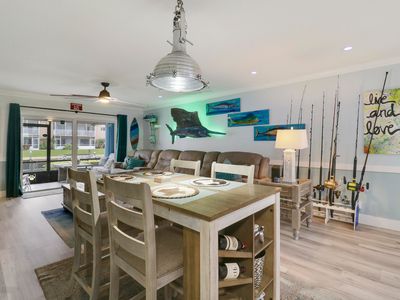 124 Shore Court #108, North Palm Beach, FL, 33408