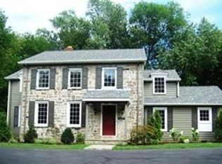 2631 Coventry Rd, Shaker Heights, OH 44120