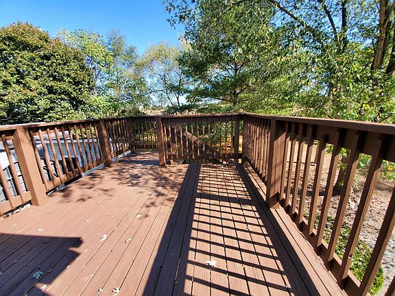 Private deck