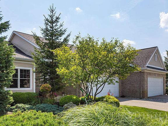 3rd image of 6648 Gracepoint Dr SE