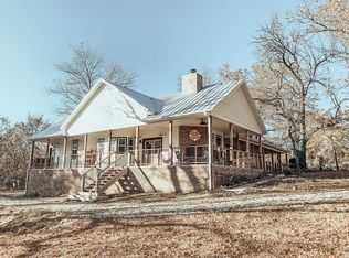 649 Russell Rd, Rogers, AR 72756