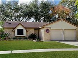 16626 David Glen Dr, Friendswood, TX 77546