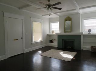 4725 Walker St APT A, Houston, TX 77023