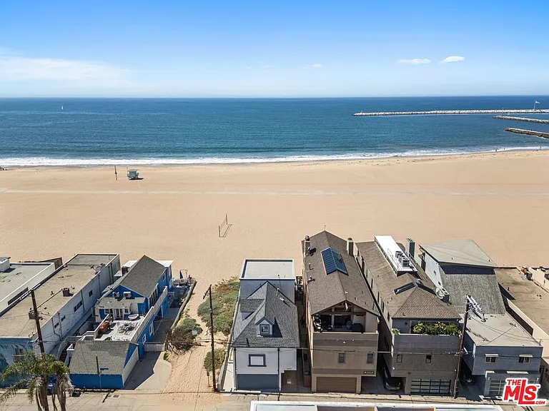 6419 Ocean Front Walk — Photo 49