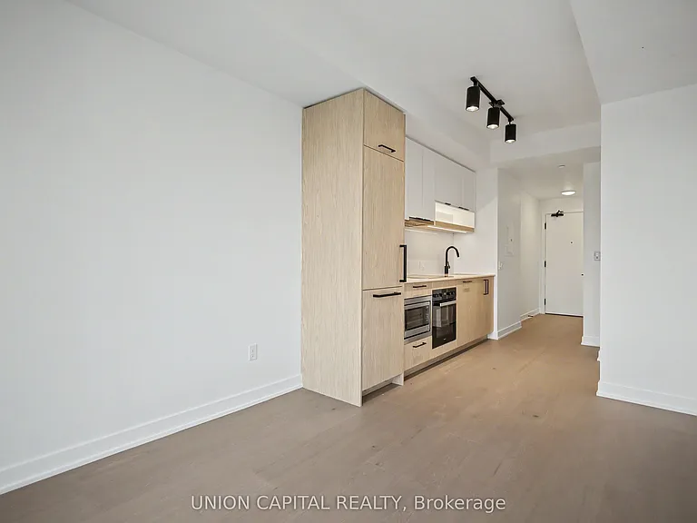 91 Montclair Ave #1508 — Photo 18