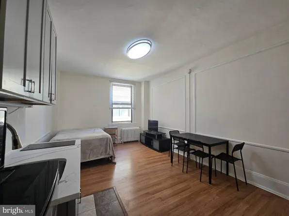 1324 Locust St, Philadelphia, PA