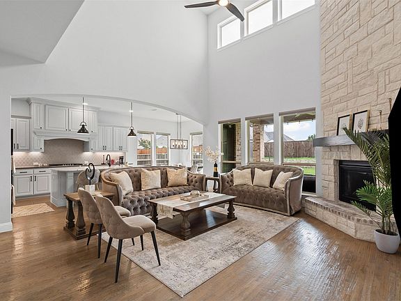 5th image of 6806 Vicuna Cir