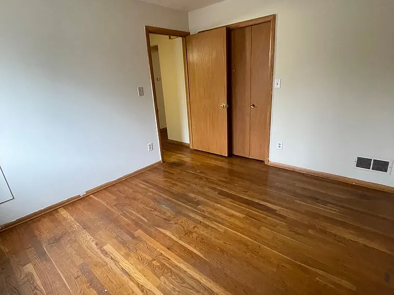 70 W Northwood Ave — Photo 53