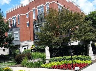 808 W University Ln UNIT 1B, Chicago, IL 60608