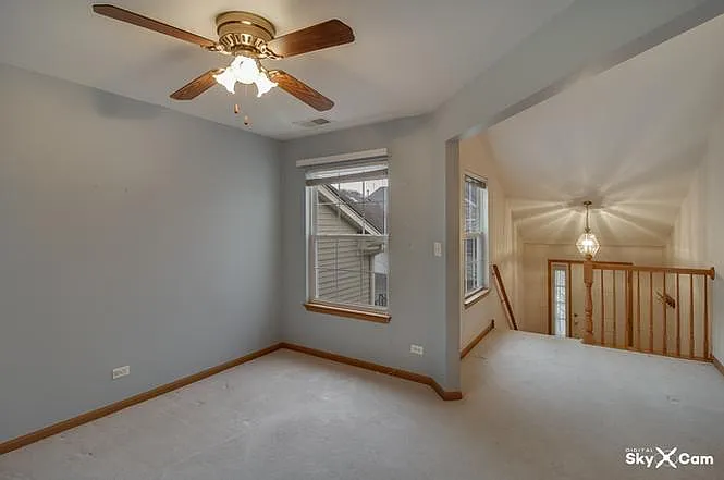 2 bed, 1658 sqft, $2,350 — Photo 4