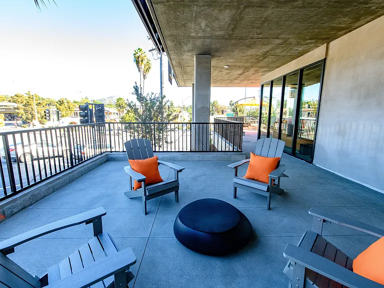 Rising Sun Apartments — Photo 63