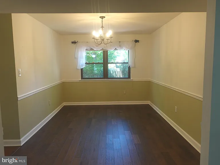 75 Peregrine Dr — Photo 10
