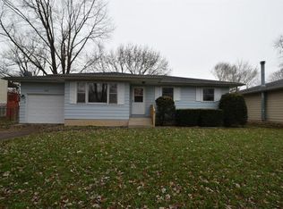 6898 Tyler St, Merrillville, IN 46410