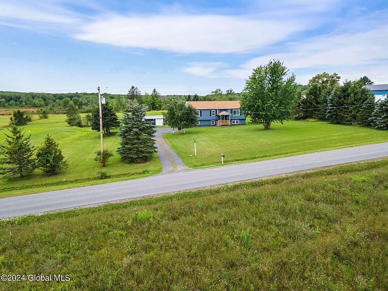 2nd image of 316 Polin Road