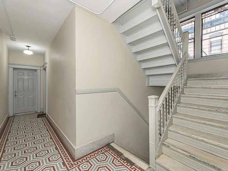 7111 Palisade Ave #B2 — Photo 14
