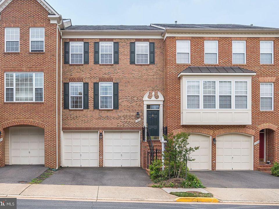 1st image of 2982 Thompson Park Ln