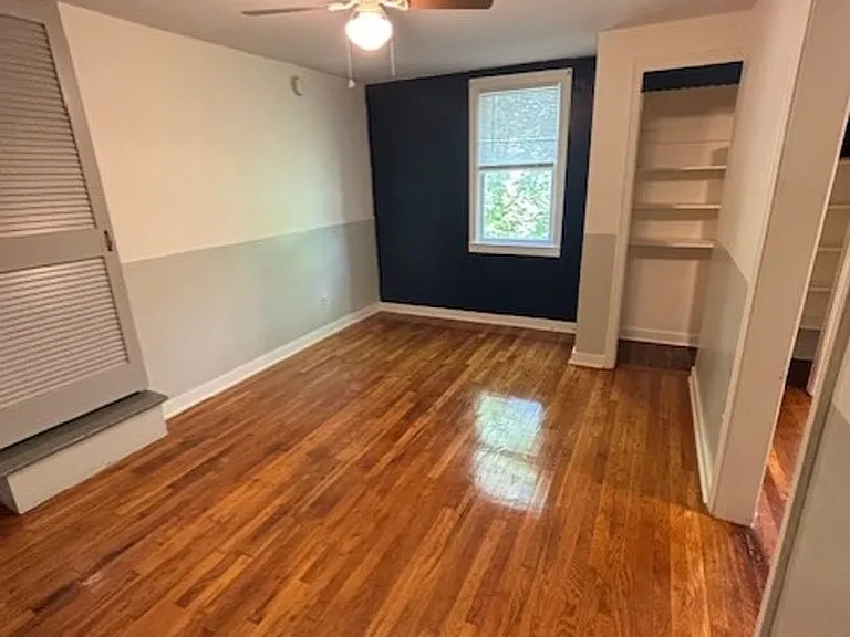 5302 Overlook Glen Dr #2 — Photo 5