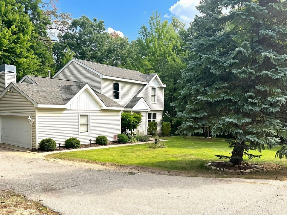1st image of 3419 N Timberwood Dr