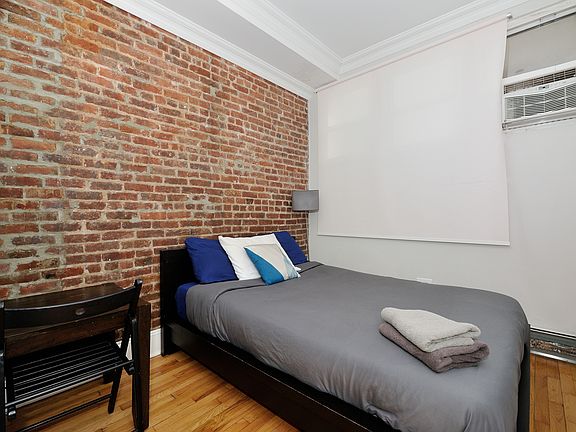 4th image of 682 9th Ave #4