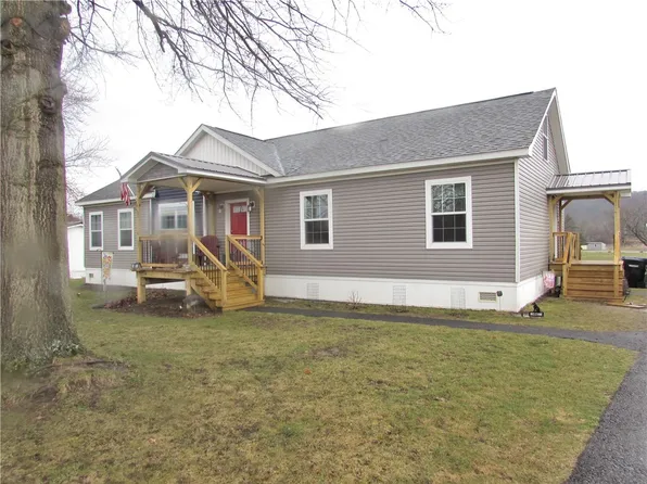 81 Cayuga Dr, Lisle, NY 13797