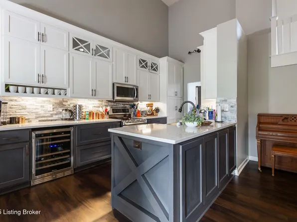 3506 Coventry Tee Ct, Louisville, KY 40241