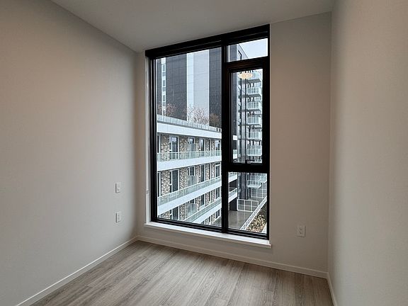 4th image of 5189 Earles St #55