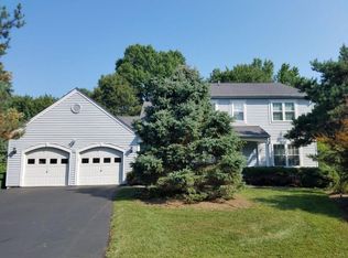 510 Stoney Creek Ct, Sterling, VA 20164