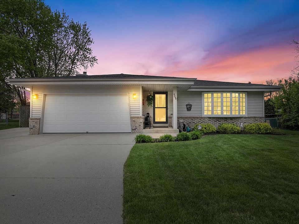 1st image of 6846 S Juniper COURT