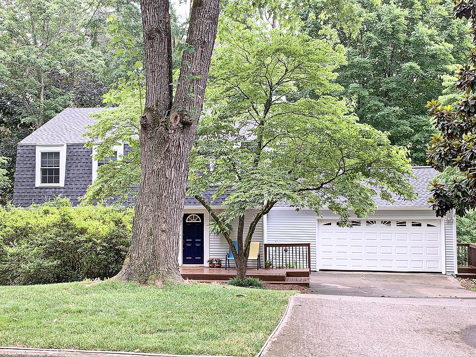 1st image of 635 Sailwind Dr