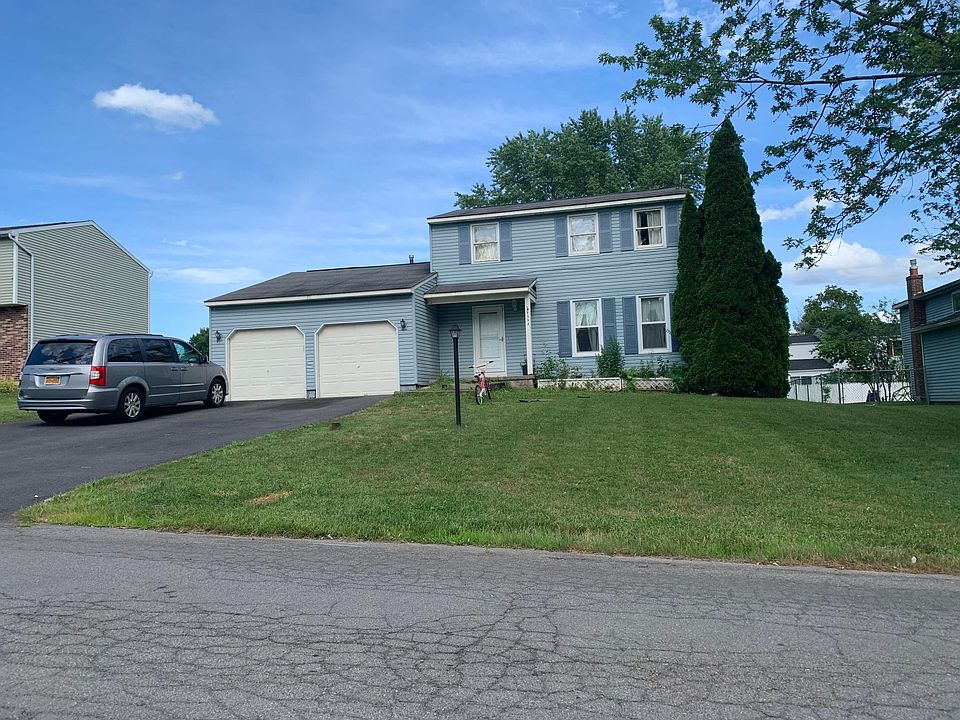 1st image of 7593 Winterhaven Dr