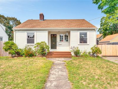108 Rice St, Pawtucket, RI, 02861