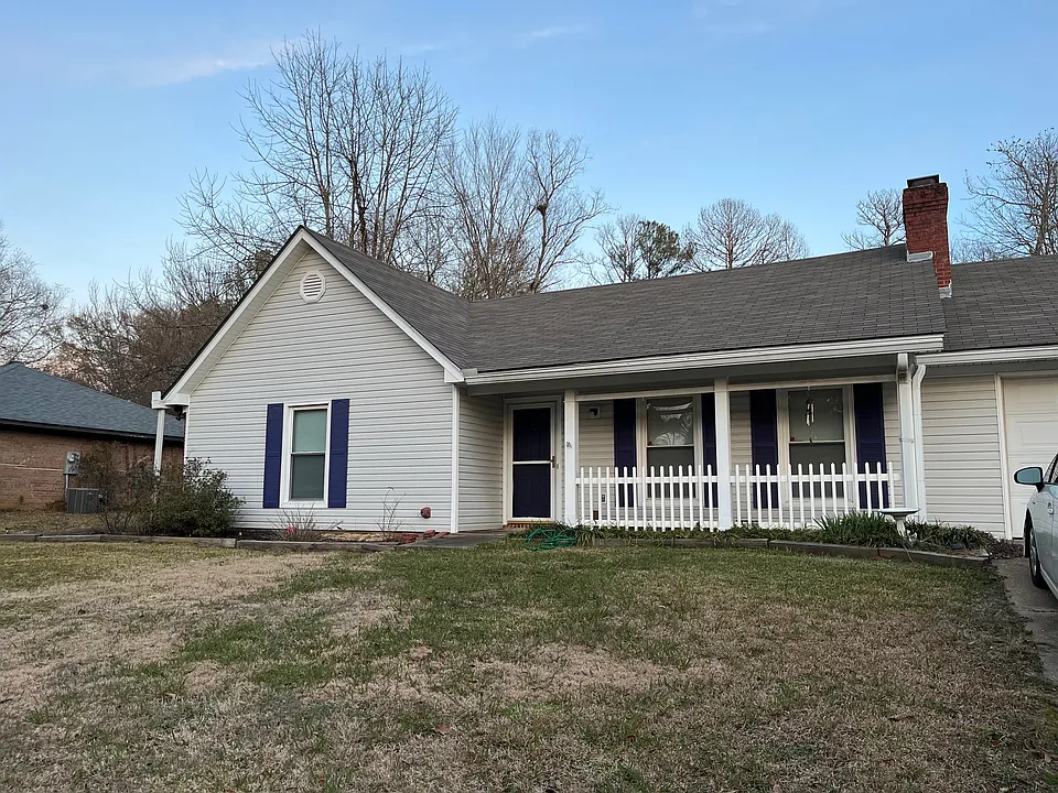 234 Maplewood Dr