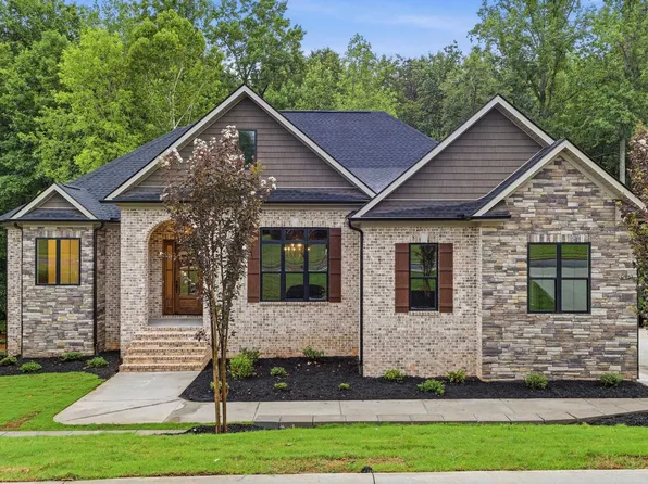 548 Verdae Dr, Spartanburg, SC 29301
