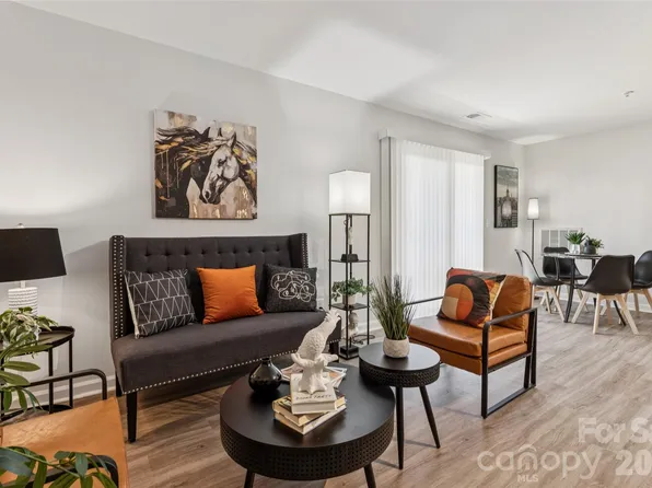 1638 Arlyn Cir APT G, Charlotte, NC 28213
