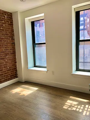 Rented by REAL New York | media 5