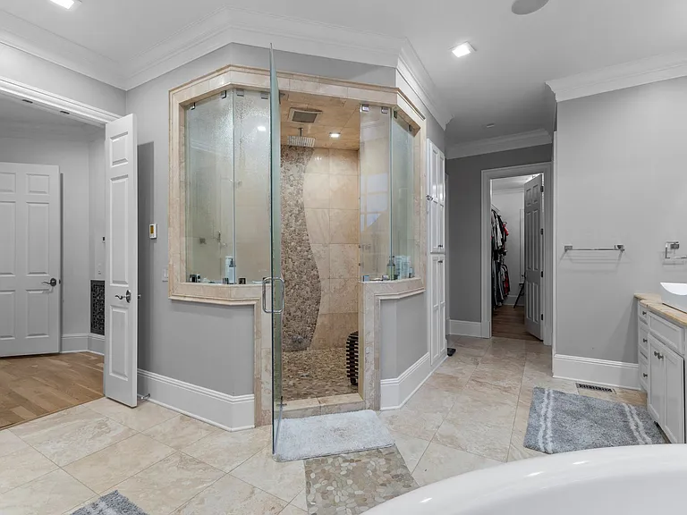 1415 Richland Woods Ln — Photo 30