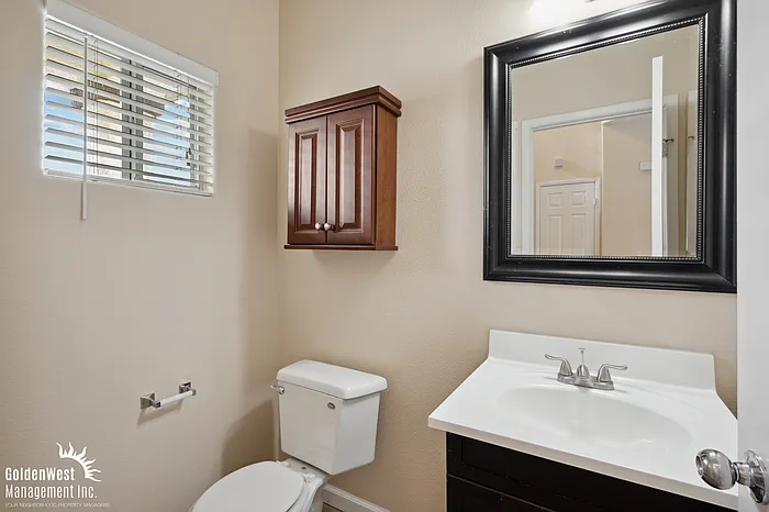 3528 E Carisbrook Dr — Photo 17