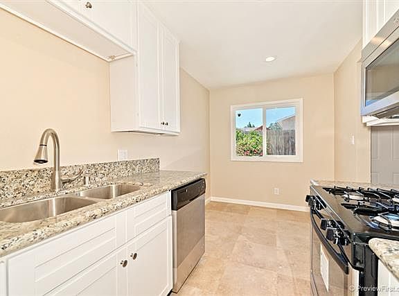 Kitchen&breakfast area