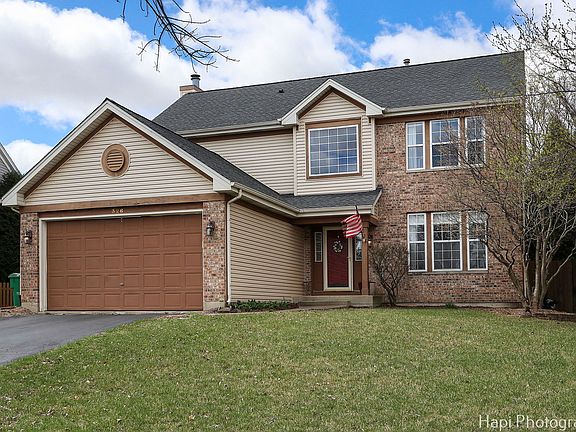 2nd image of 326 Ashford Ln