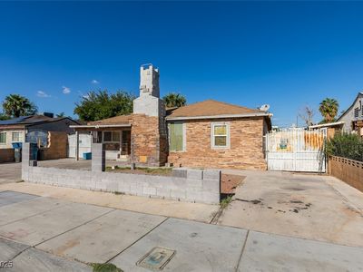 228 S 16th St, Las Vegas, NV, 89101