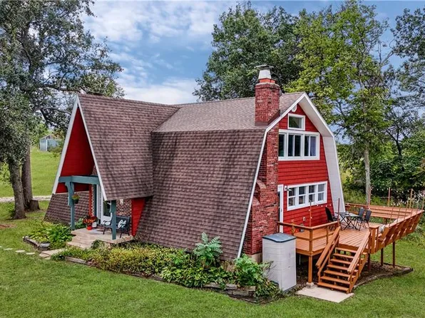 1017 Ne 250 Road, Knob Noster, MO 65336