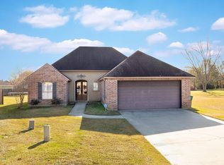 217 Treat Dr, Broussard, LA 70518