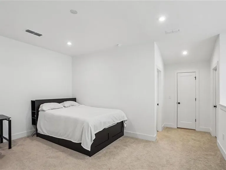 4414 Declan Dr — Photo 21