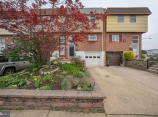 3502 Sussex Ln, Philadelphia, PA 19114