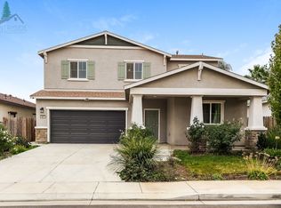 577 Bedfordshire Dr, Patterson, CA 95363