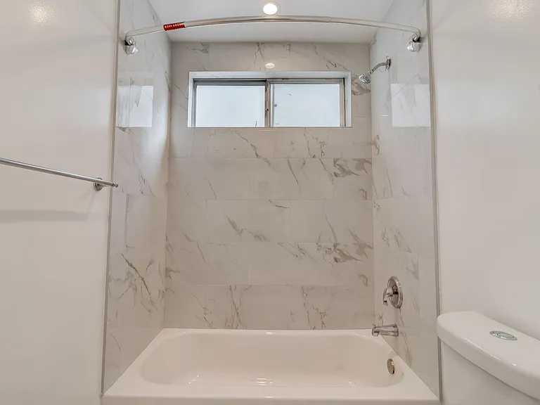 1469 S Canfield Ave — Photo 11