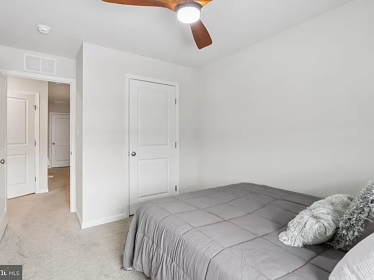 1138 Martin Rd — Photo 16