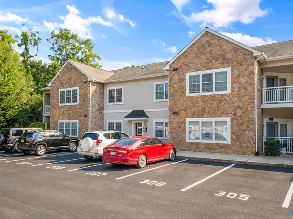 1410 N Coalter St APT 306, Staunton, VA 24401